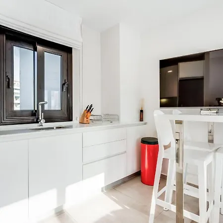By Riva - Chic, Contemporary In Puerto Banus Gardens Apartamento *